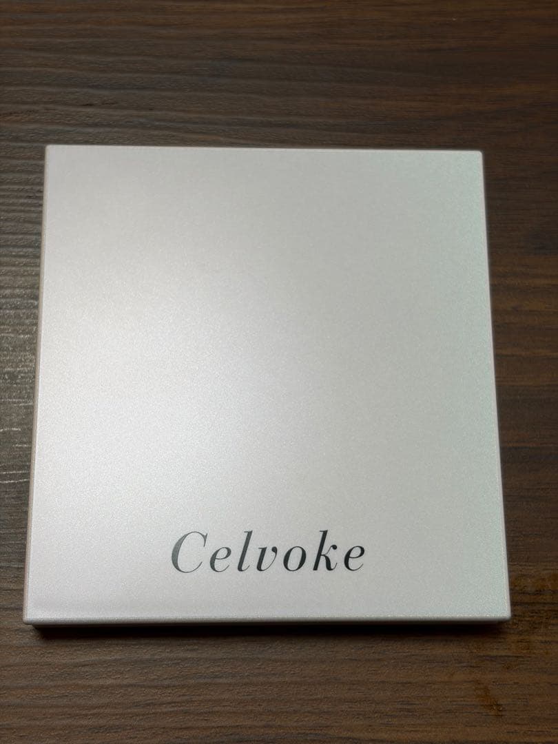 限定品　Celvoke エクスプレッシヴ アイズ EX04