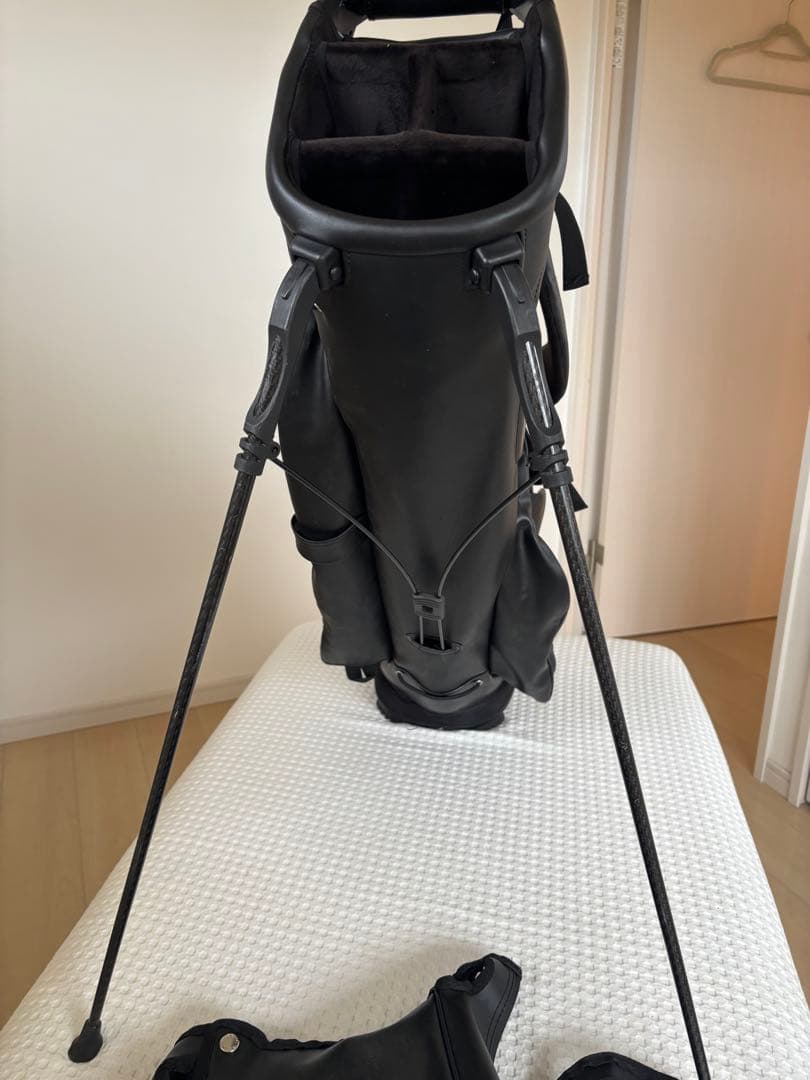 ベゼルキャディバック美品