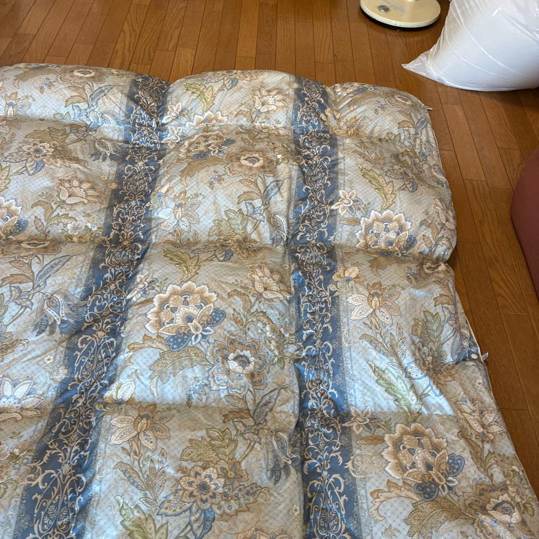 ❶フランスベッド羽毛掛け布団1.４キロ丸洗い大丈夫です
