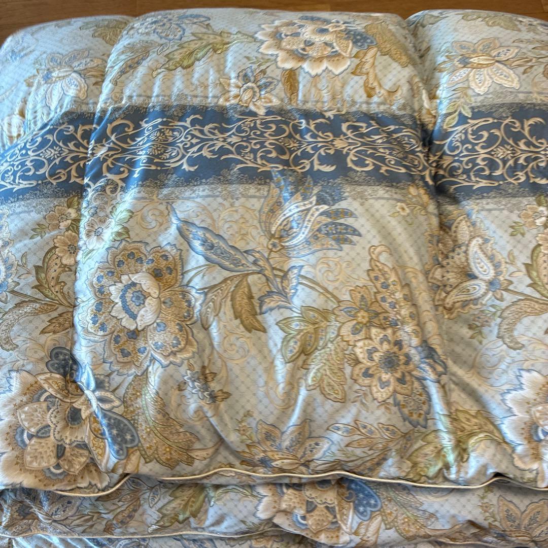 ❶フランスベッド羽毛掛け布団1.４キロ丸洗い大丈夫です