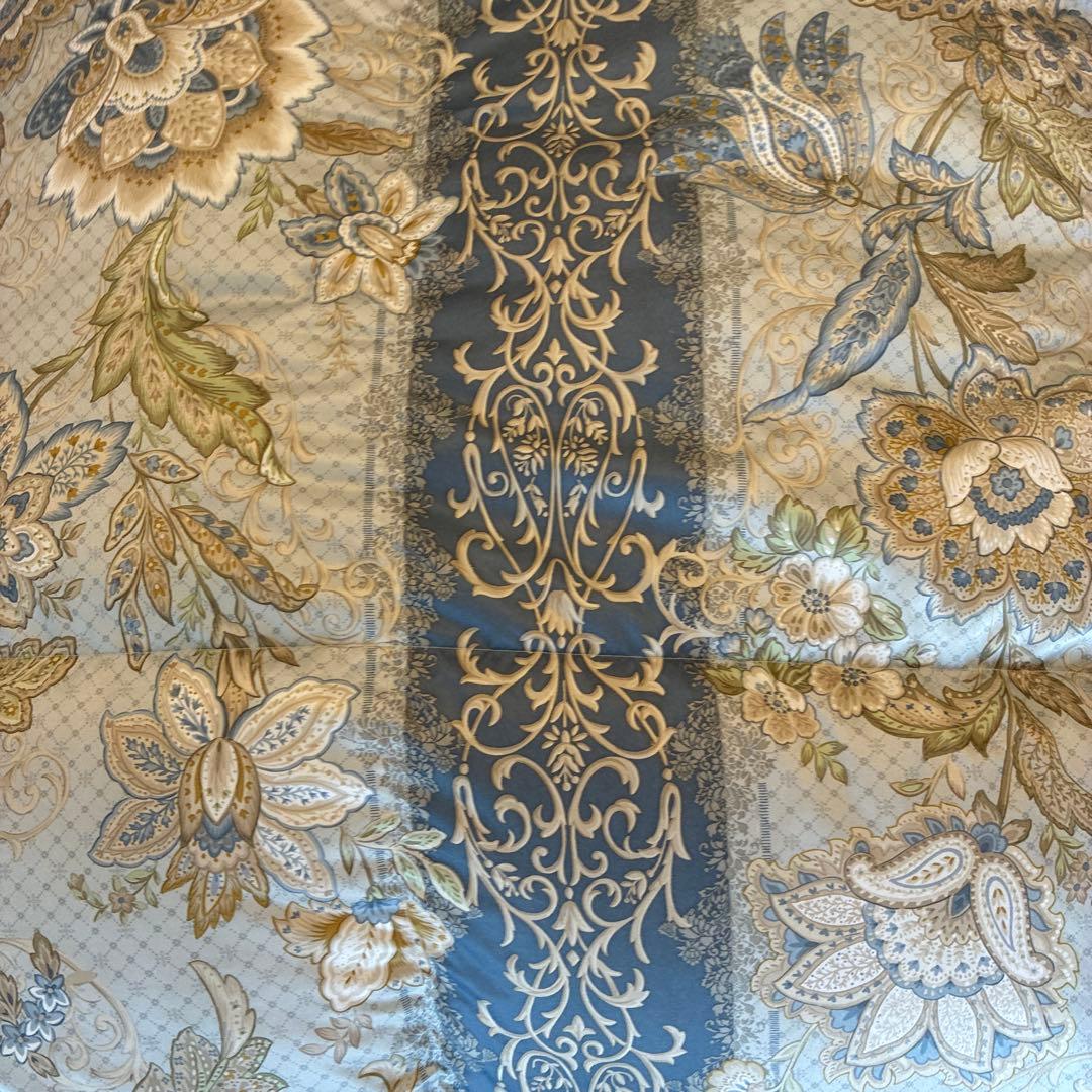 ❶フランスベッド羽毛掛け布団1.４キロ丸洗い大丈夫です