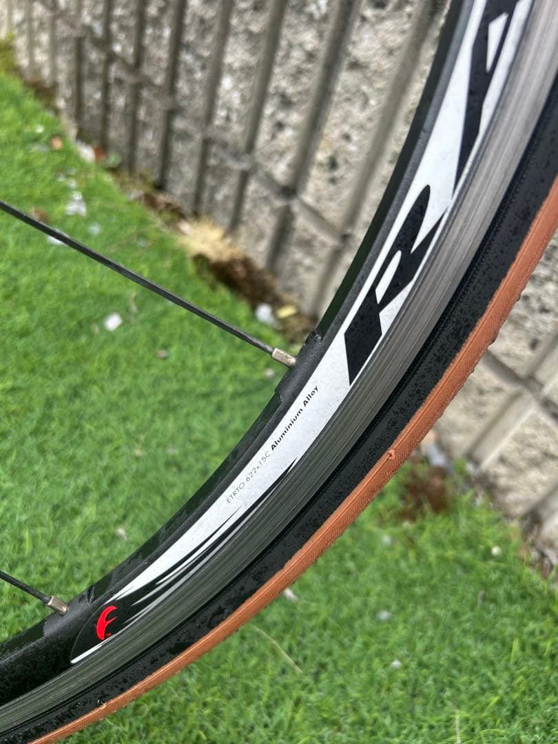 2.1 Trek Red/Black ロードバイク 中古