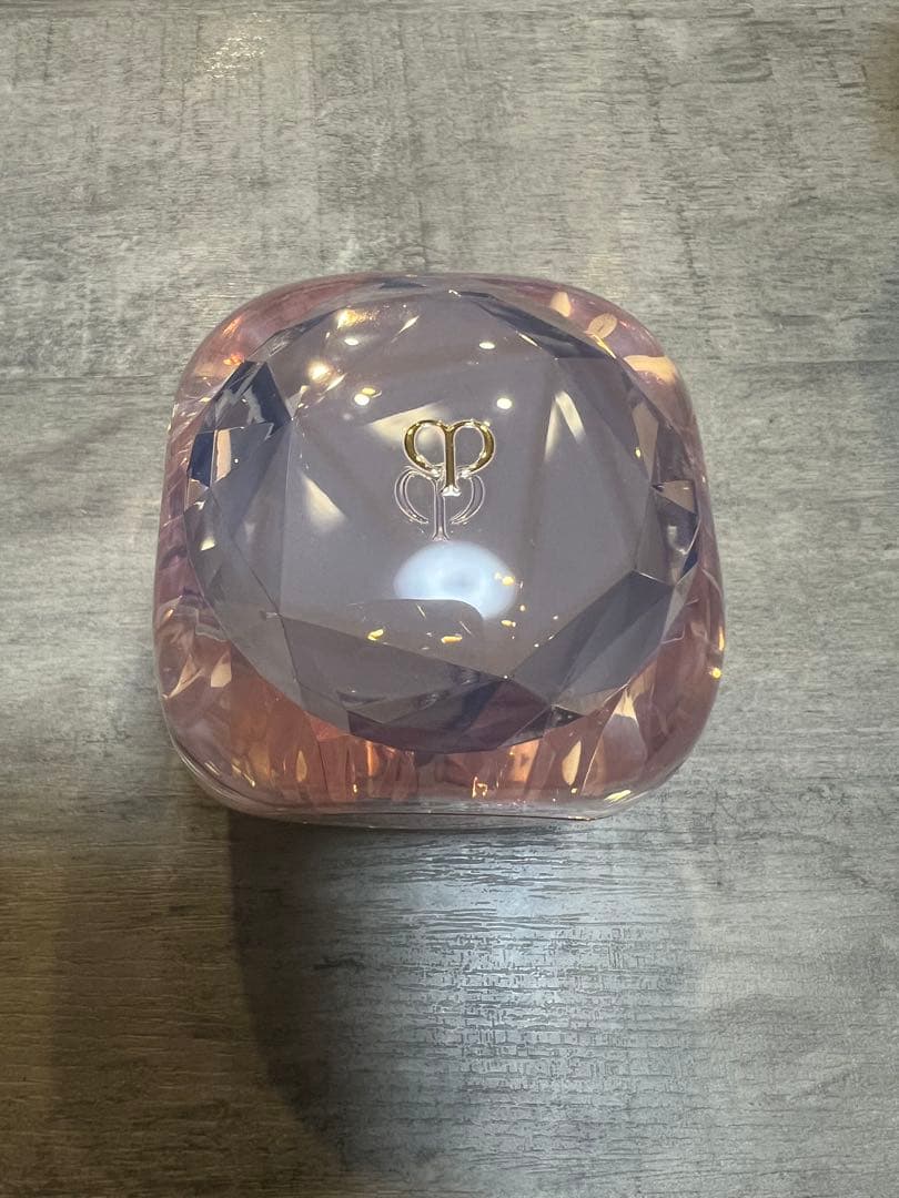 クレドポーボーテ ホリデーコレクション2024 ラクレーム