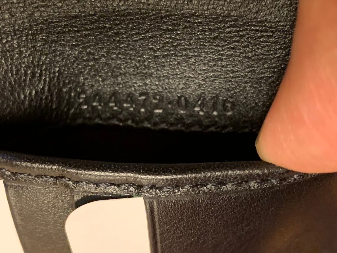 [値下げ]GUCCI グッチ　二つ折り財布