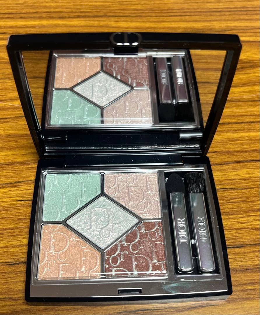 【限定品】ディオールショウ サンク クルール 645ミント　バブルガム