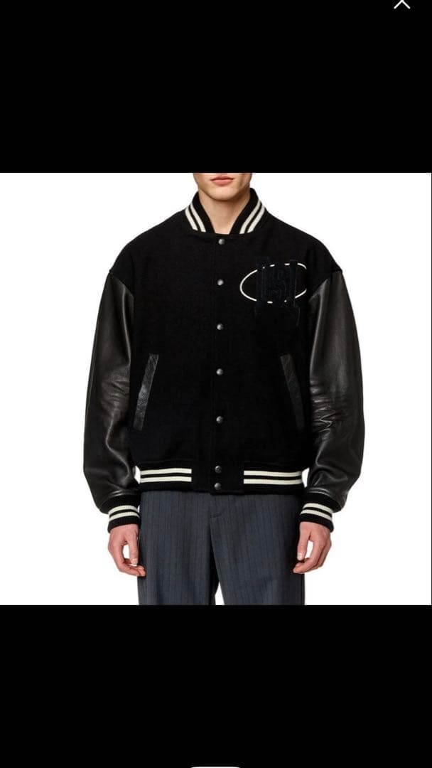 DIESEL スタジャン Black ボンバージャケット値下げ可能