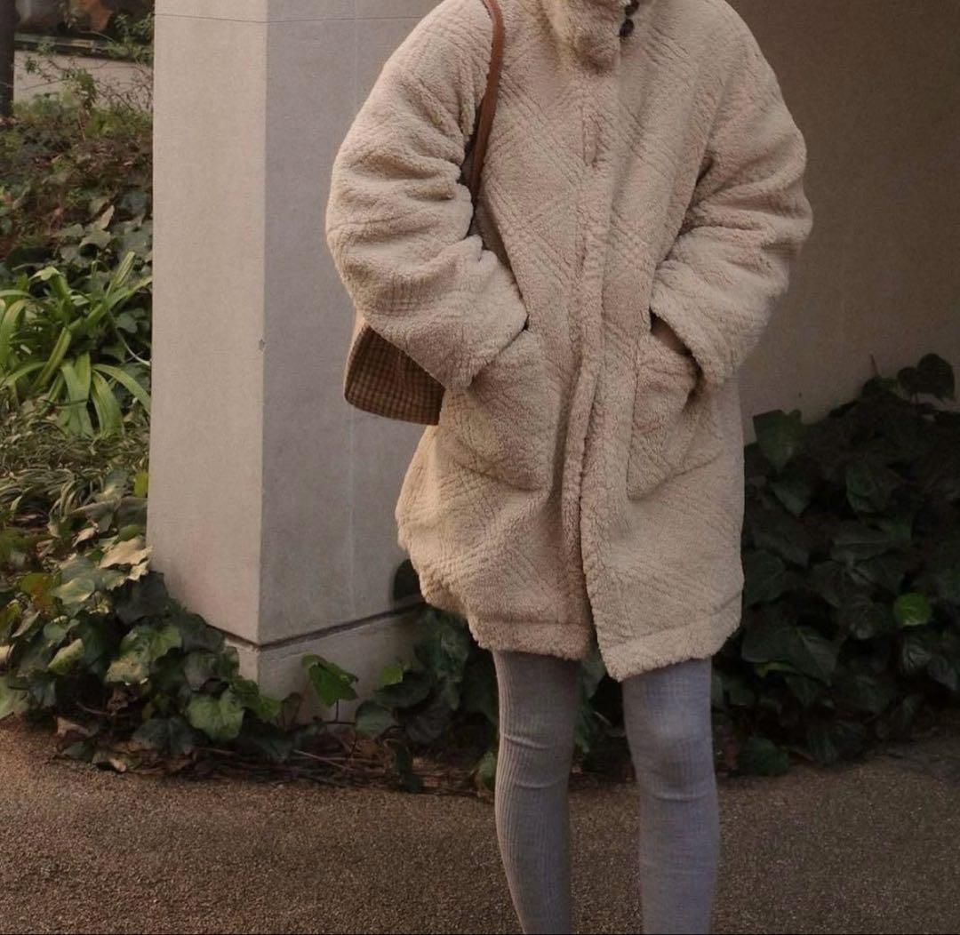 Eaphi checkered boa coat アイボリー