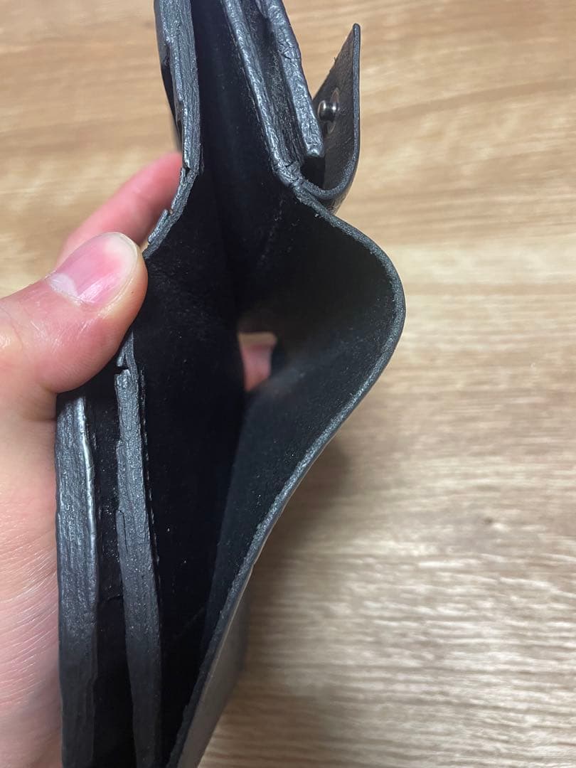 財布　三つ折り　マルジェラ　バレンシアガ　ロエベ