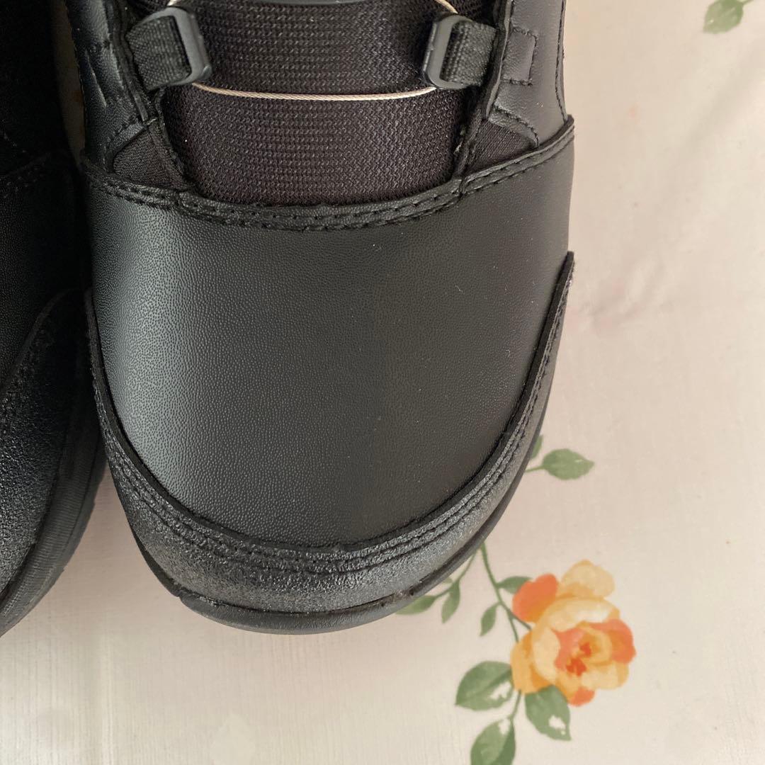 再再値下げ‼️ZUMA女性用スノーボードブーツ BOAシステム　２４.０