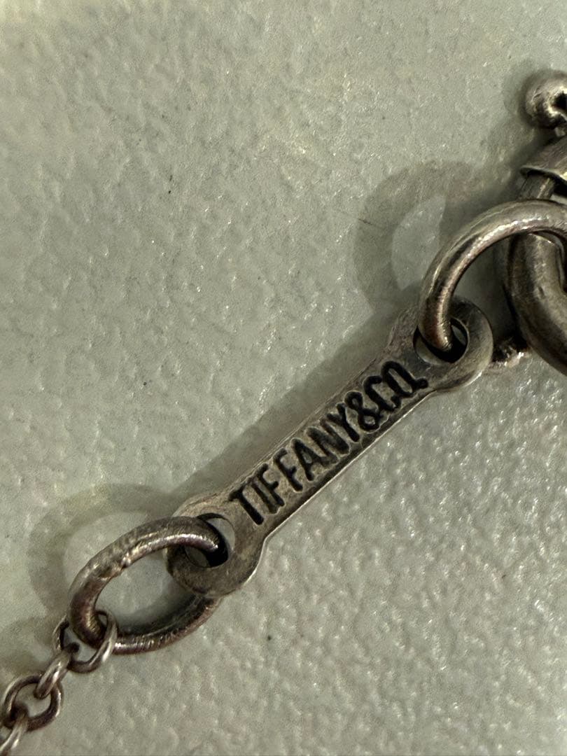 Tiffany & Co. ビーン型ペンダントネックレス