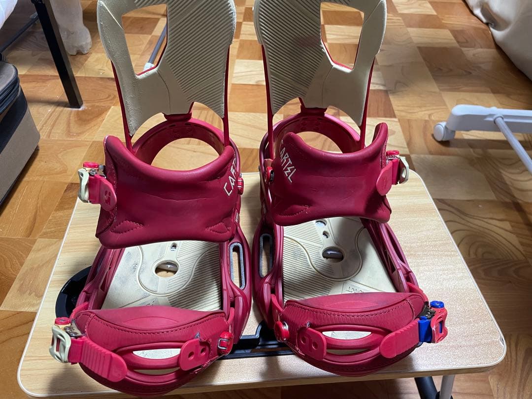 Burton CARTEL est レッド スノーボードビンディング