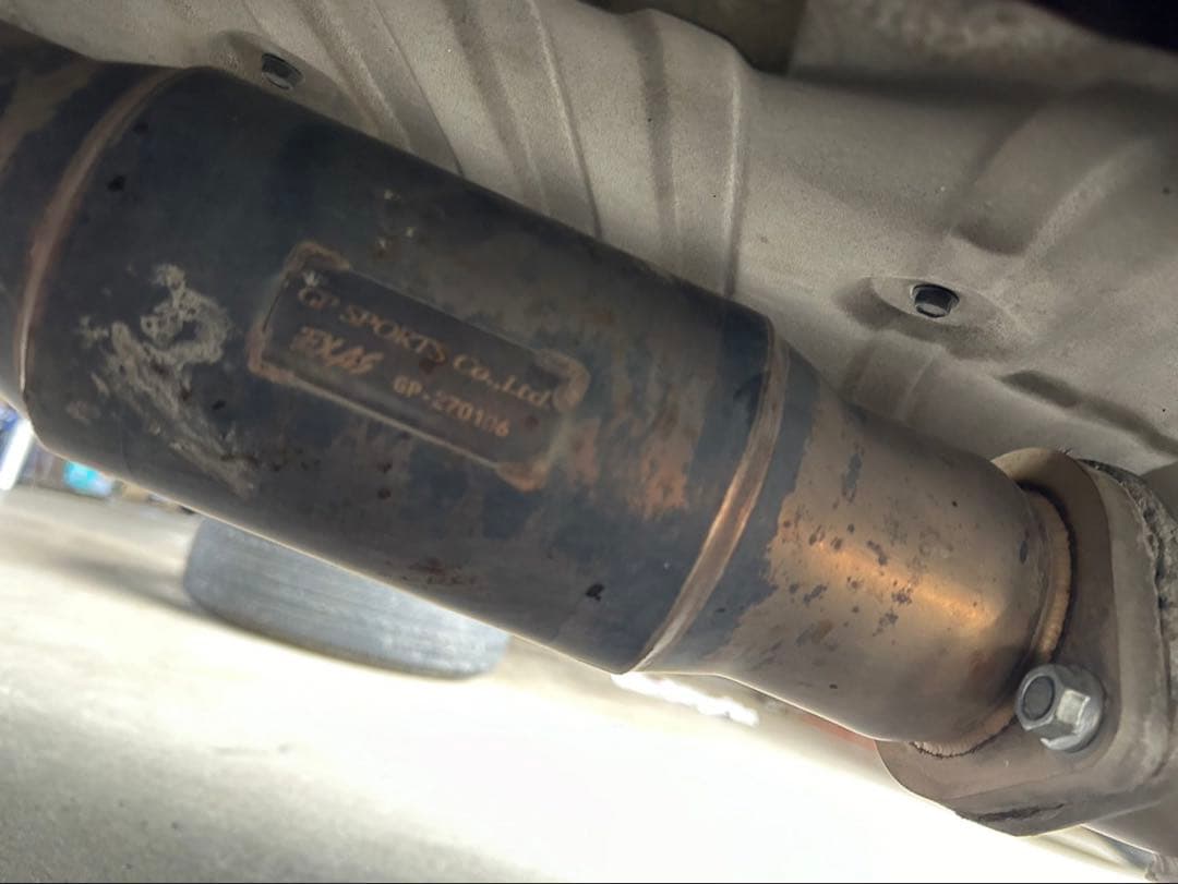 ER34 GPスポーツキャタライザー　スカイライン　c35ローレル