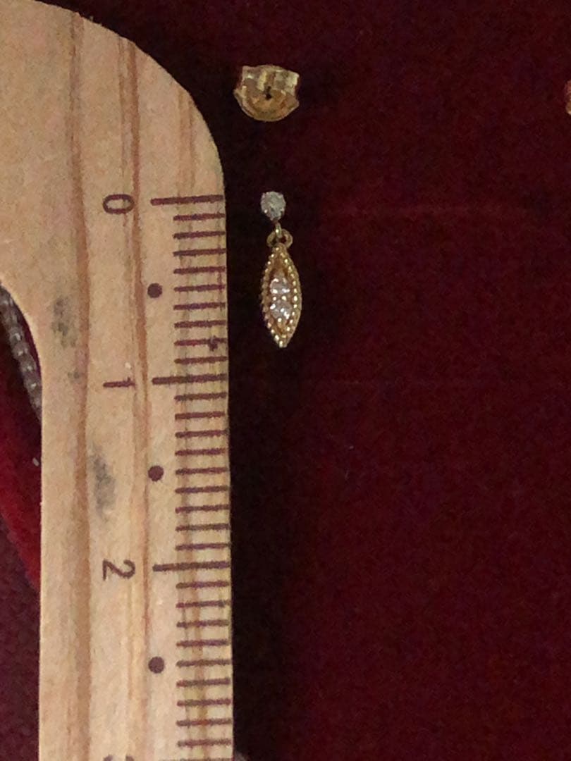 美品♡アガット クラシック　K18 ミルグレインダイヤモンドピアス　0.04ct