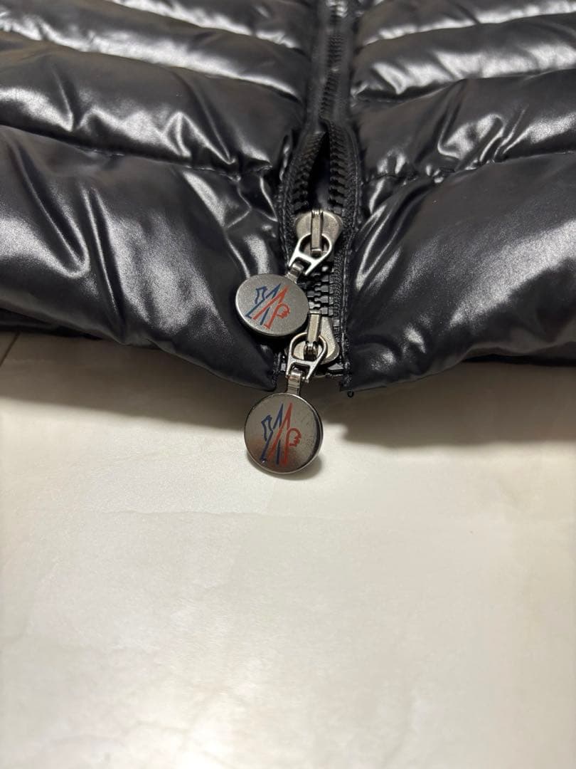 モンクレール　GHANY