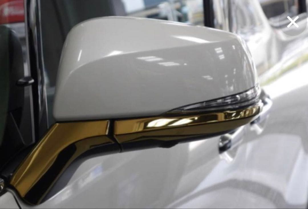 30ヴェルファイア　モデリスタ　ミラーガーニッシュ　ゴールド