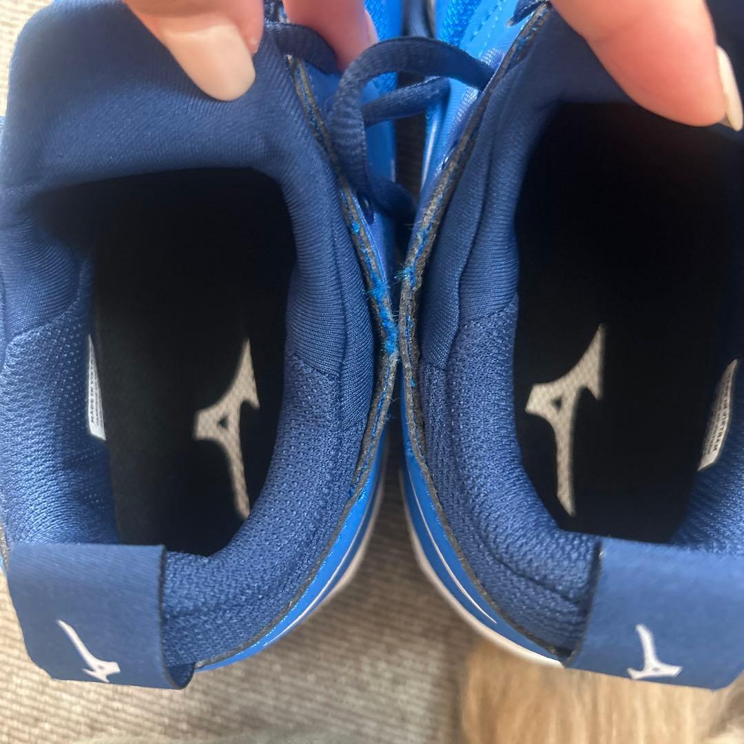 【美品】ミズノ　バレーボールシューズ24センチ シューズ袋付き