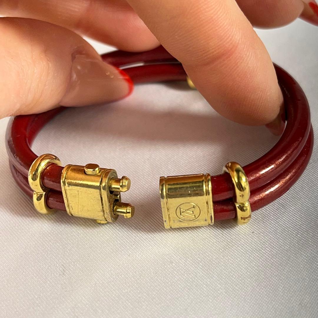 LOUIS VUITTON 赤 パテントレザー バングル キープイットカデナ