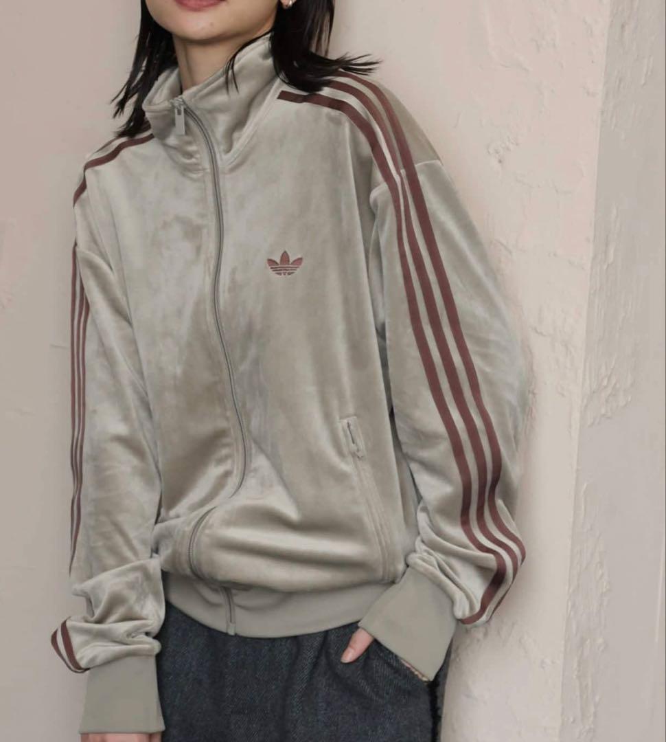 新品2XL◼️アディダス　ベロアトラックトップ ベージュ　ジャーナルスタンダード