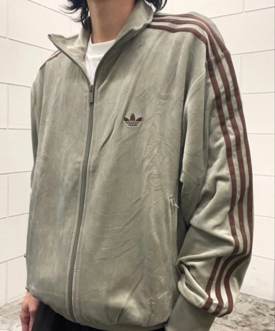 新品2XL◼️アディダス　ベロアトラックトップ ベージュ　ジャーナルスタンダード