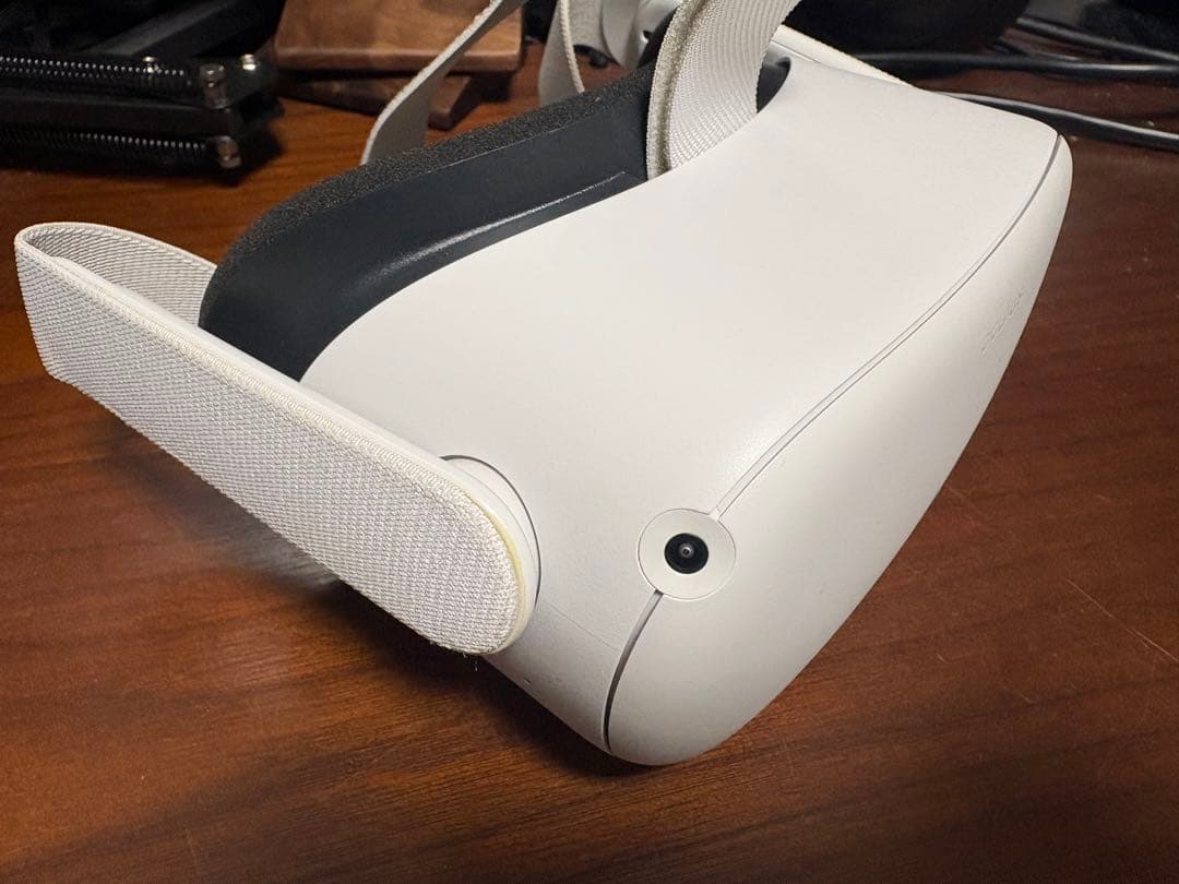 ま*ろ様 美品　 quest 2 128Gb  quest