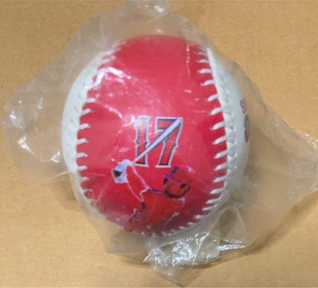 大谷翔平 エンゼルス スタジアム限定 二刀流 記念ボール 背番号17 入り