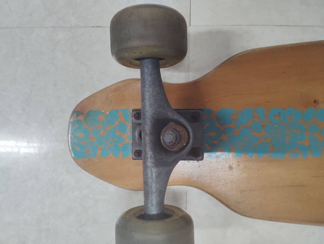 ロングスケートボード