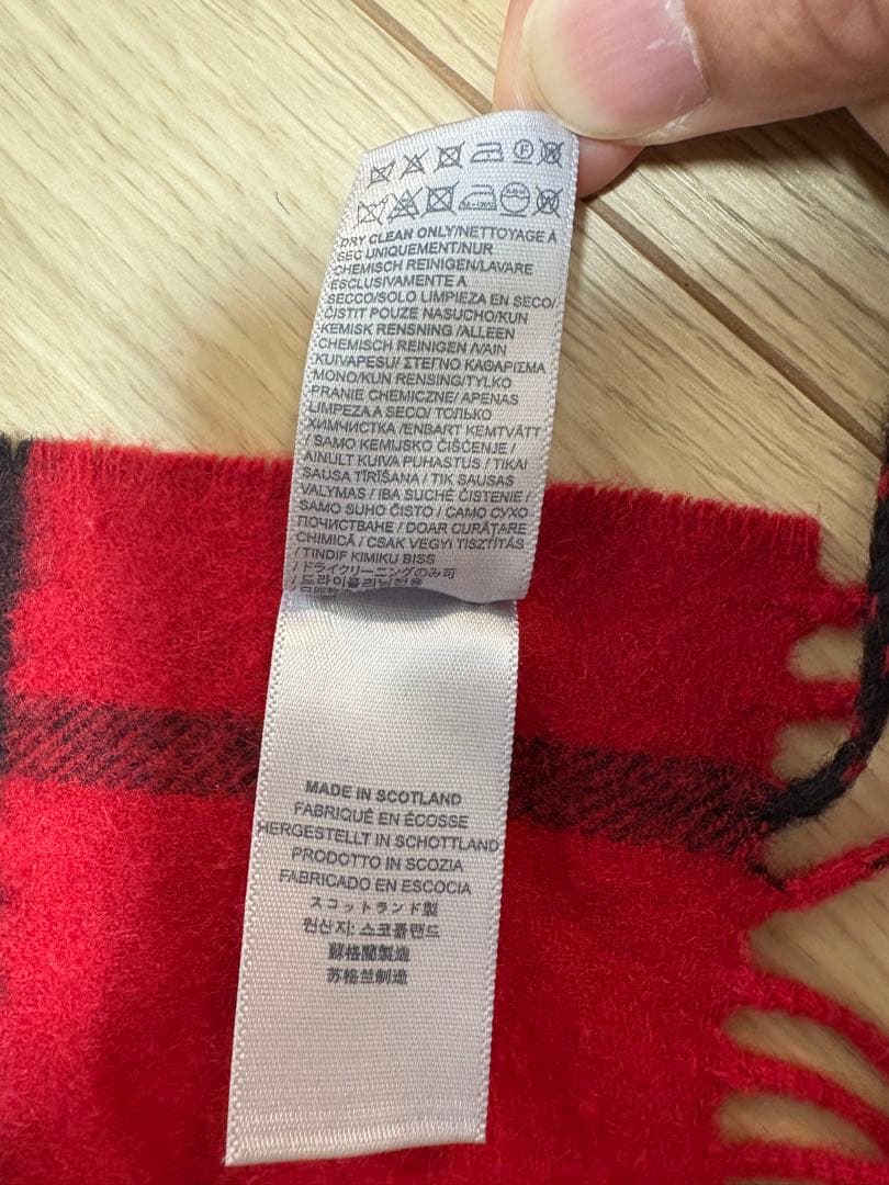 Johnstons of Elgin 中判マフラー レッド 190x35cm