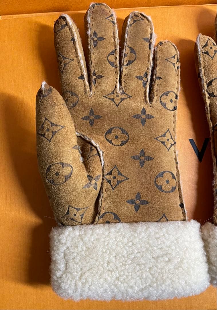 ルイヴィトン モノグラム グローブ