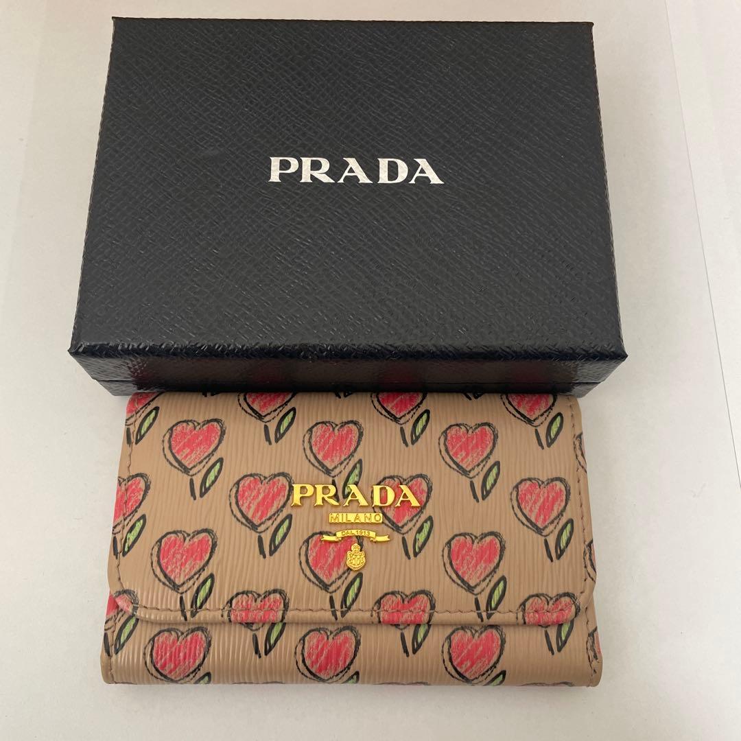 【専用】PRADA ハート・花柄キーケース