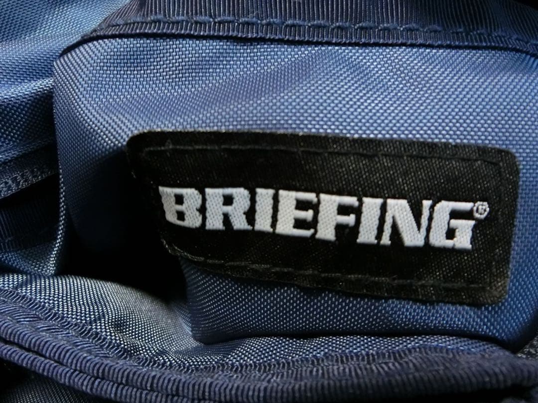 BRIEFING ブリーフィング　ネイビーのカートバッグ ラウンドバッグ