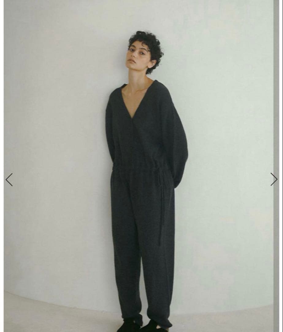 achiさま専用　ETRE TOKYO ニットオールインワン