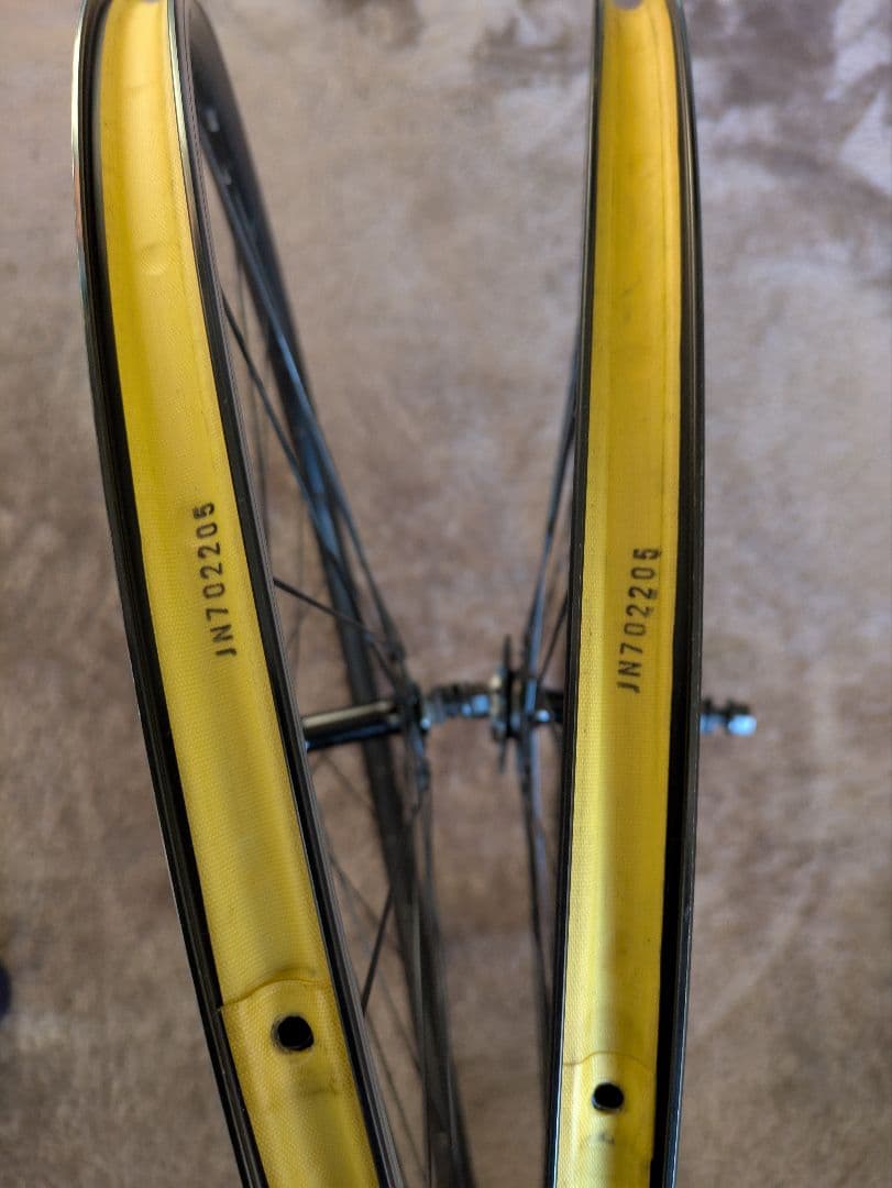 cinelli tutto ホイール　前後