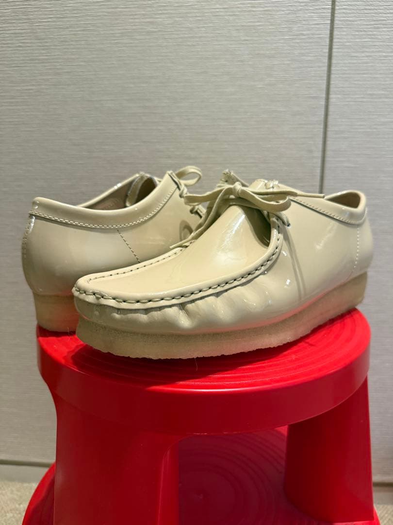 m*t様 Supreme × Clarks Wallabee ワラビー パテント