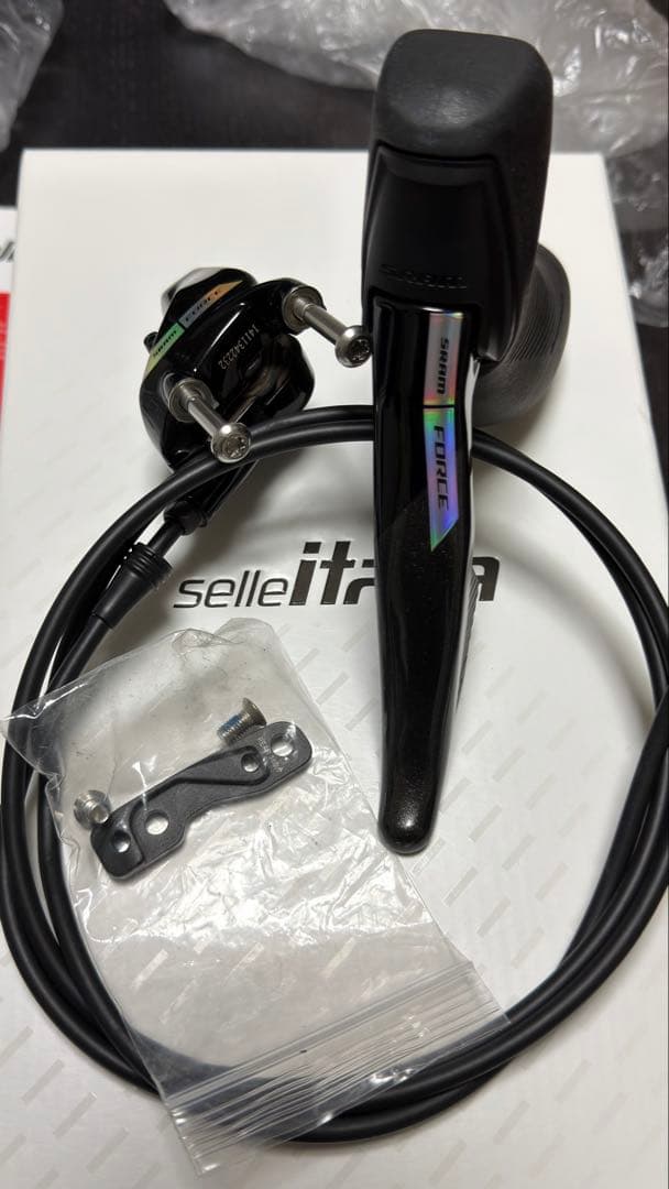 SRAM FORCE AXS D2 ブレーキレバー＆ブレーキキャリパー