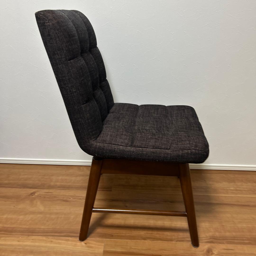 【美品・送料無料】ニトリ　回転式ダイニングチェア（ライジング）