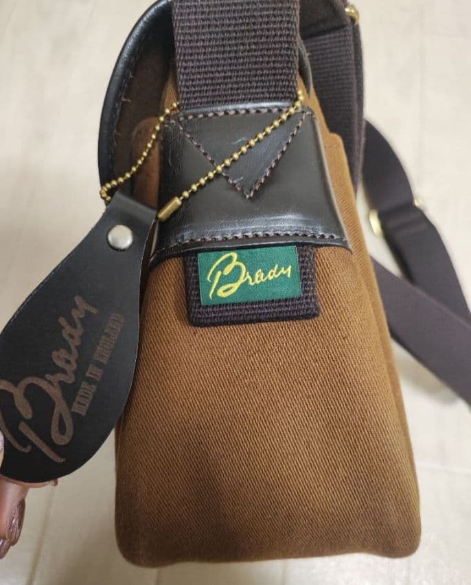 バッグ Brady NORFOLK HAZELNUT BROWN