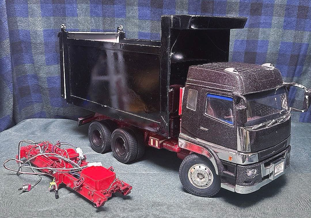 1/14 三菱ふそうスーパーグレードダンプアクチュエーター付きムネトラ