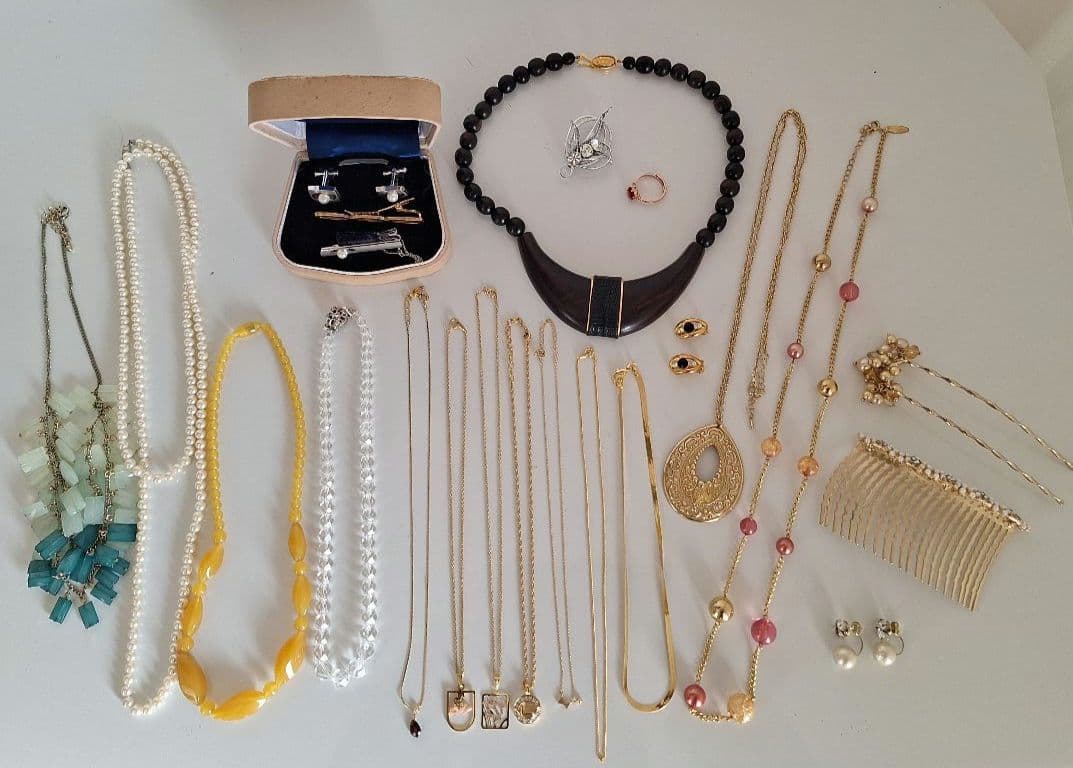 a_mi＊　遺品整理アクセサリーまとめ売り☆K18刻印ペンダントトップ２点