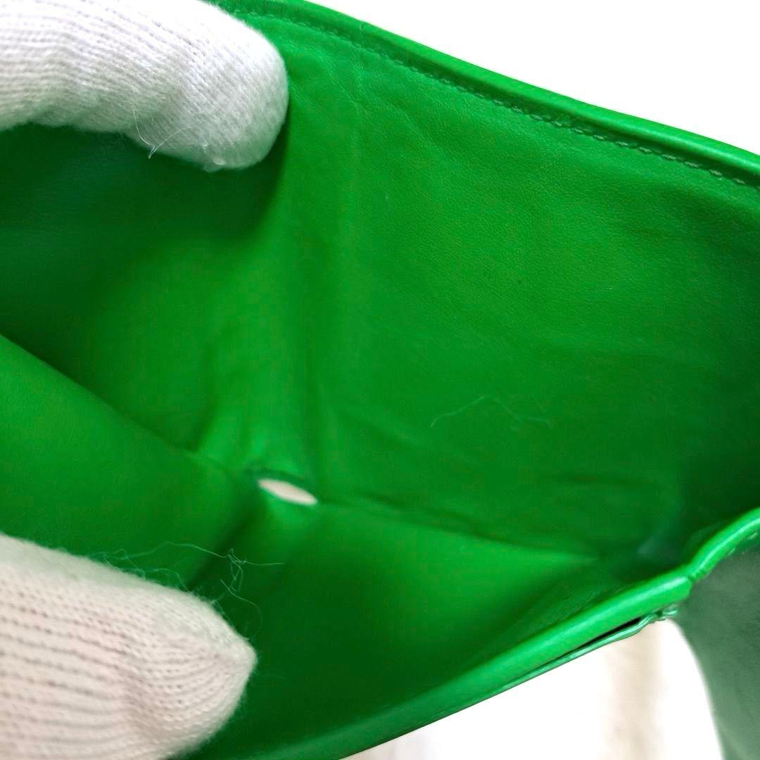 ✨人気色　RFID搭載✨　ボッテガ　三つ折り　カセット　レザー　パラキート