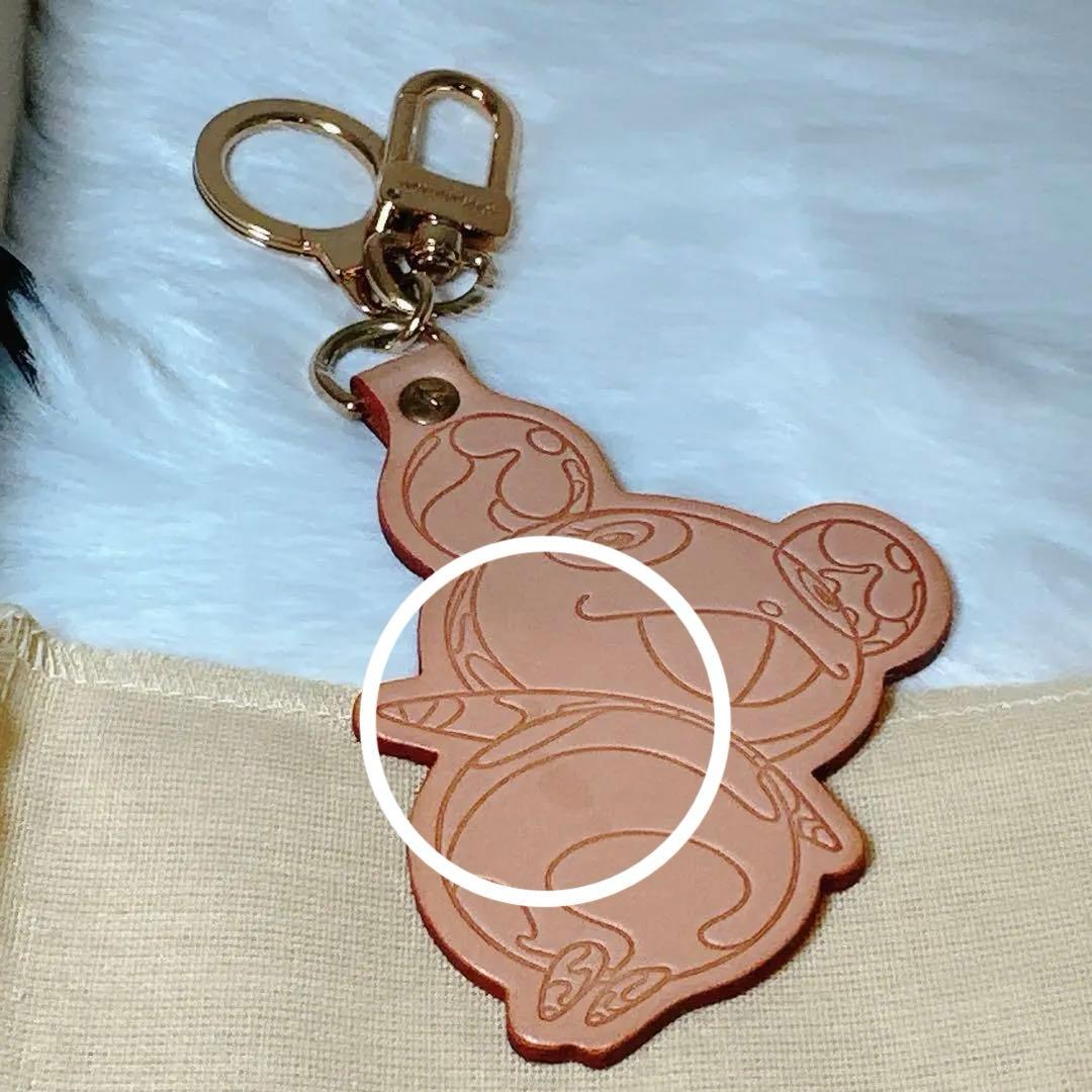 ルイヴィトン パンダ 村上隆 コラボ キーホルダー