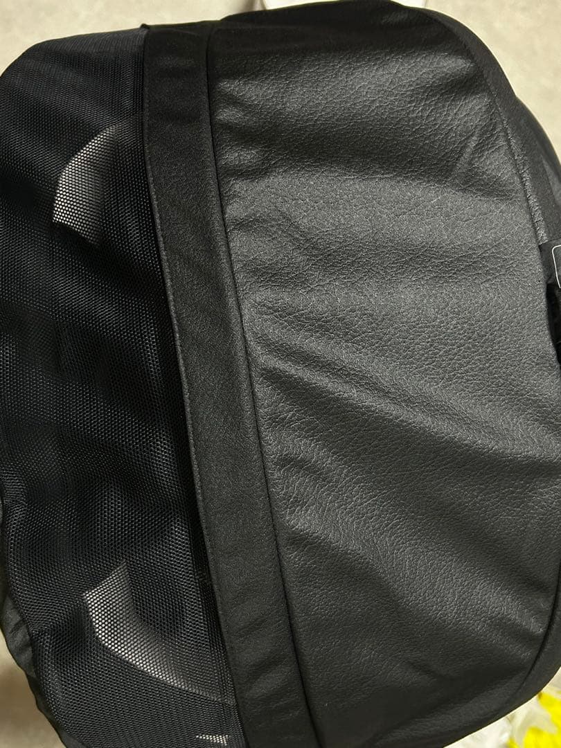 【美品】Combi ネルーム エッグショック NF-600 チャイルドシート