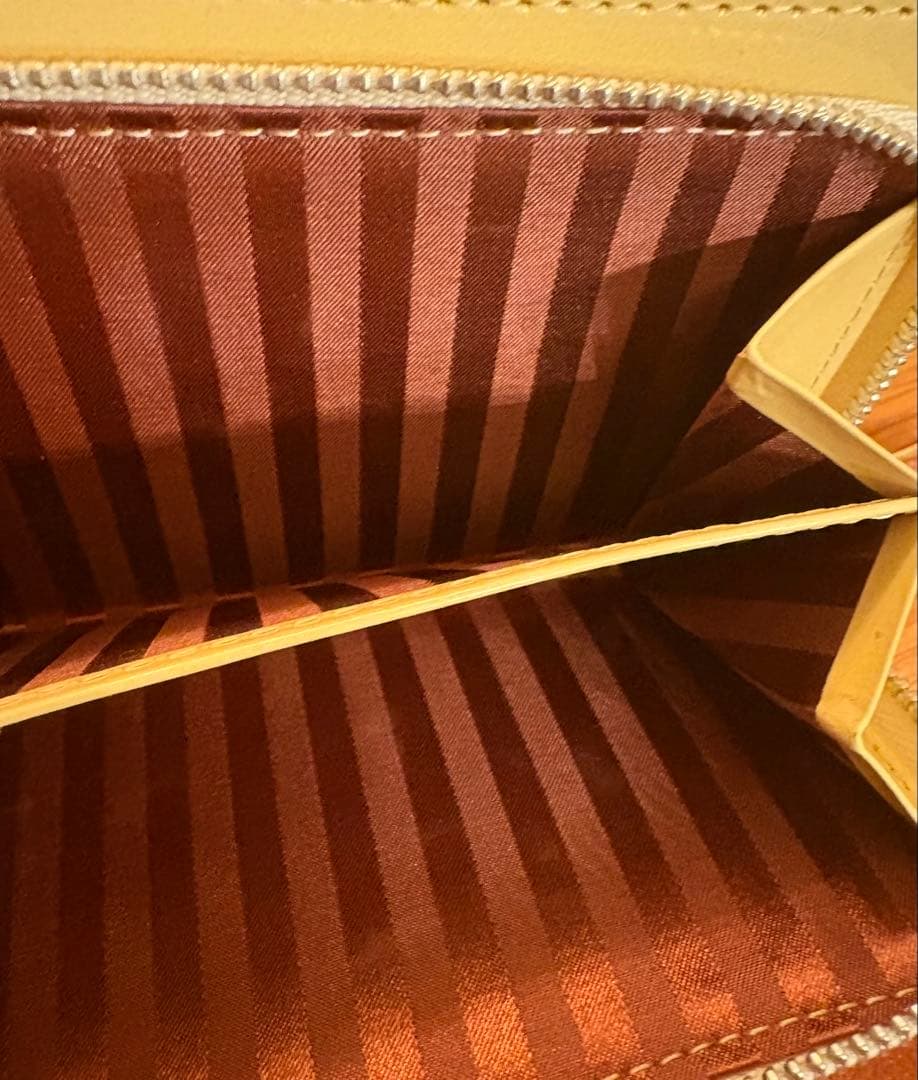 美品！土屋鞄製造所 本革レザー 二つ折り財布 バイカラー 限定 ユニセックス