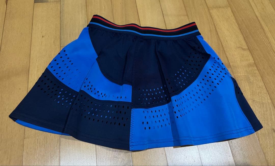 アディダス・ステラ・ネイビー×ブルースコート・XS