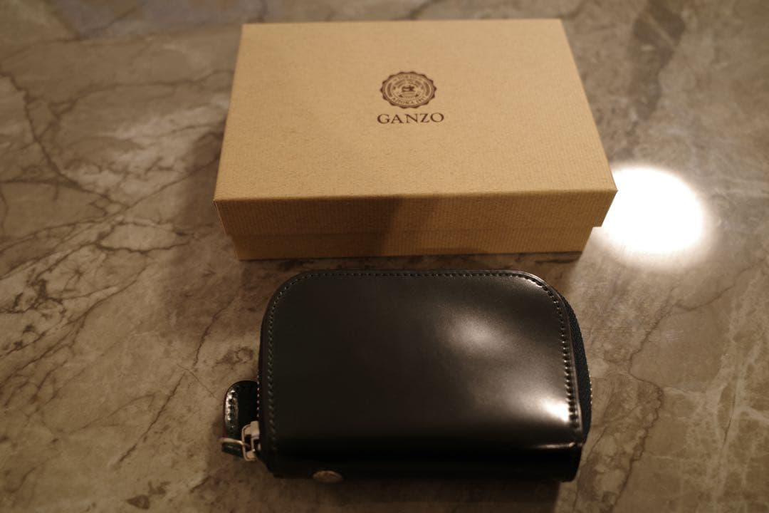 ガンゾ GANZO コードバンR.C ラウンドファスナーキーケース