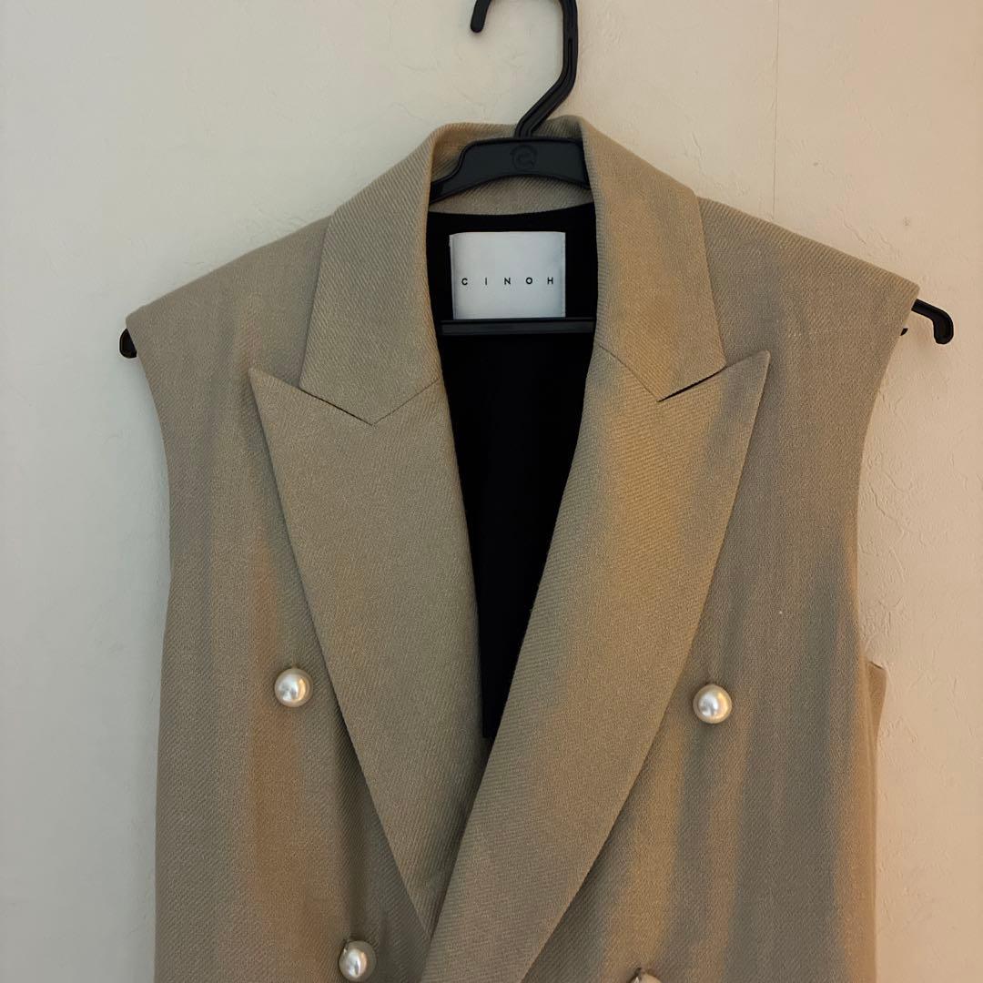 CINOH/チノ　パールボタンダブルジレ