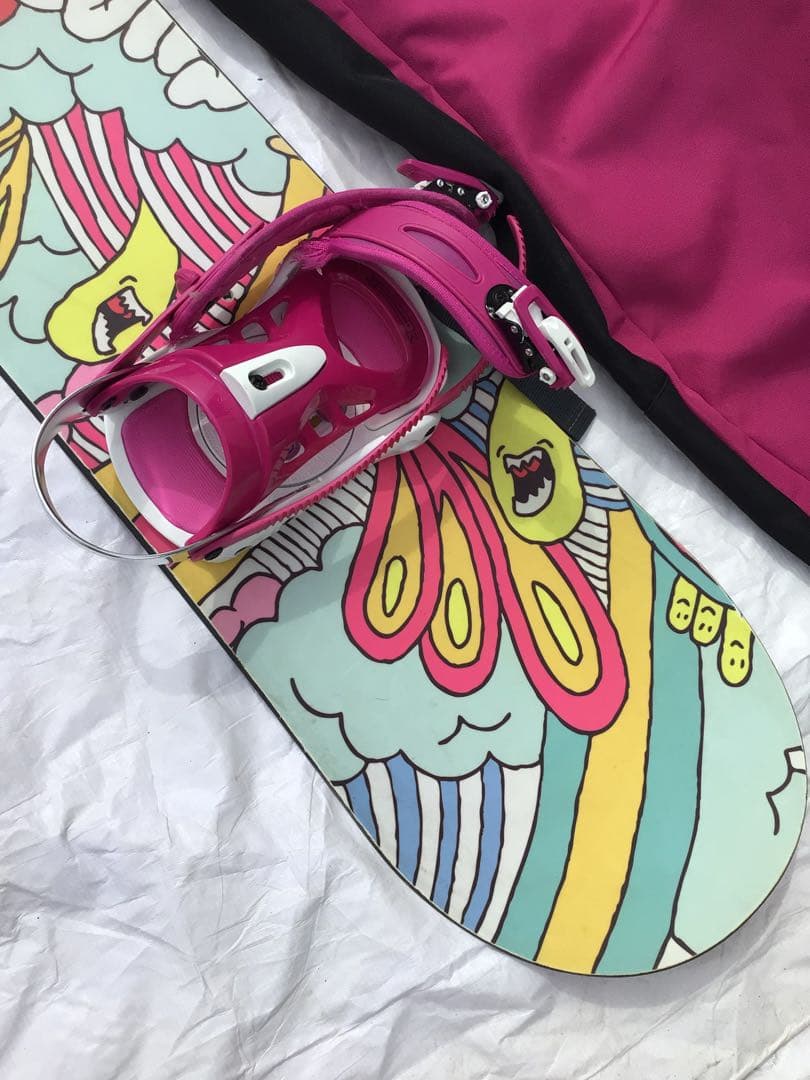 GILAFFE ジラーフ　TTR カラフル スノーボード バインディング付き