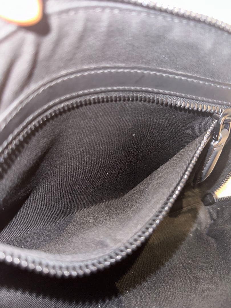 ミ*ー様 フェラガモ バッグ