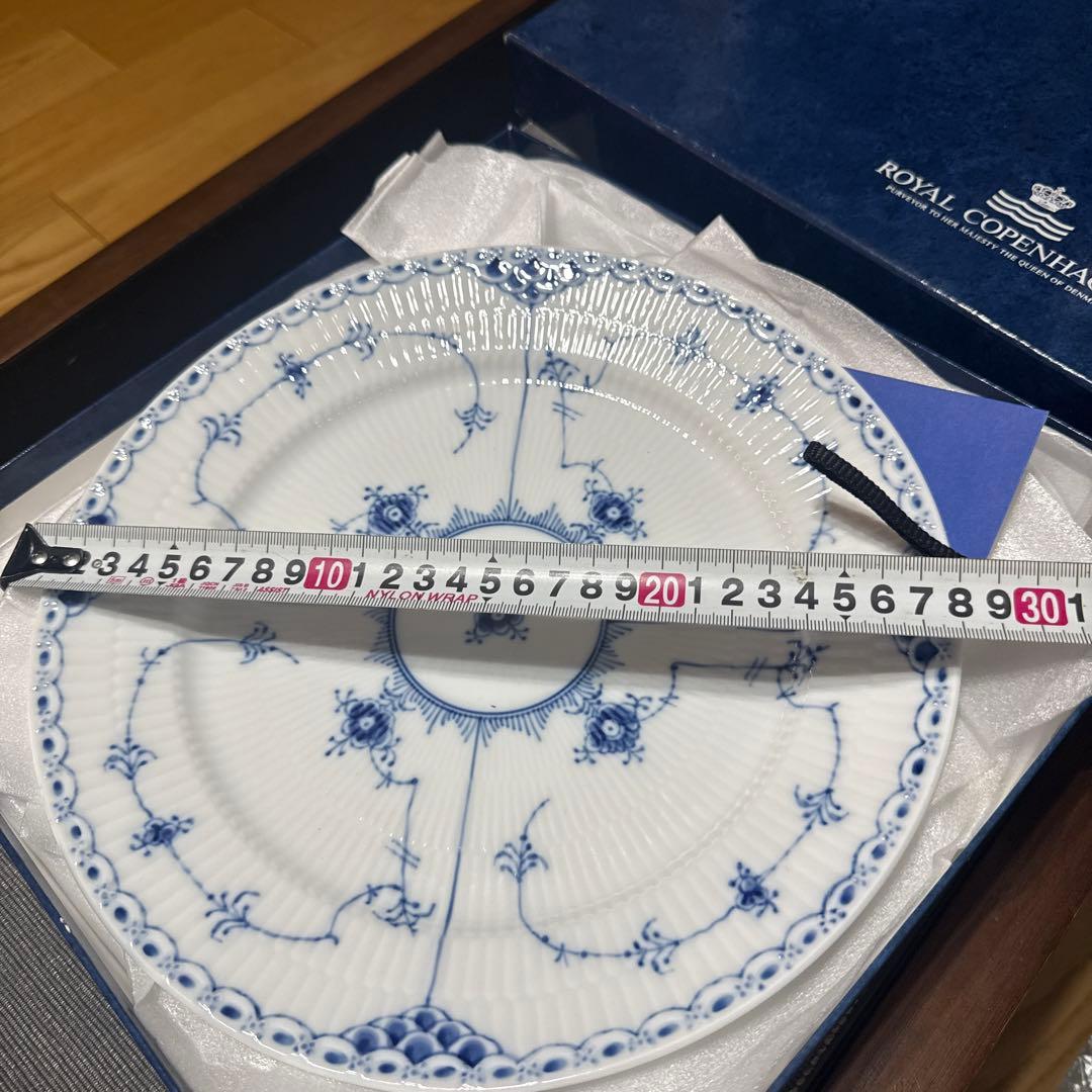 新品ロイヤルコペンハーゲン ブルーフルーテッド ハーフレース プレート27cm