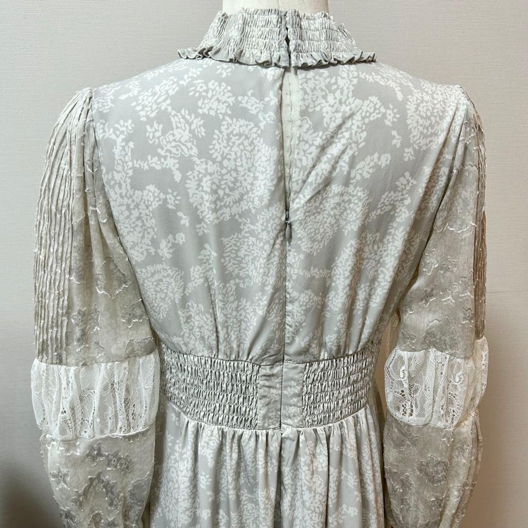 ワンピース Herlipto Winter Floral Long-sleeve Dress