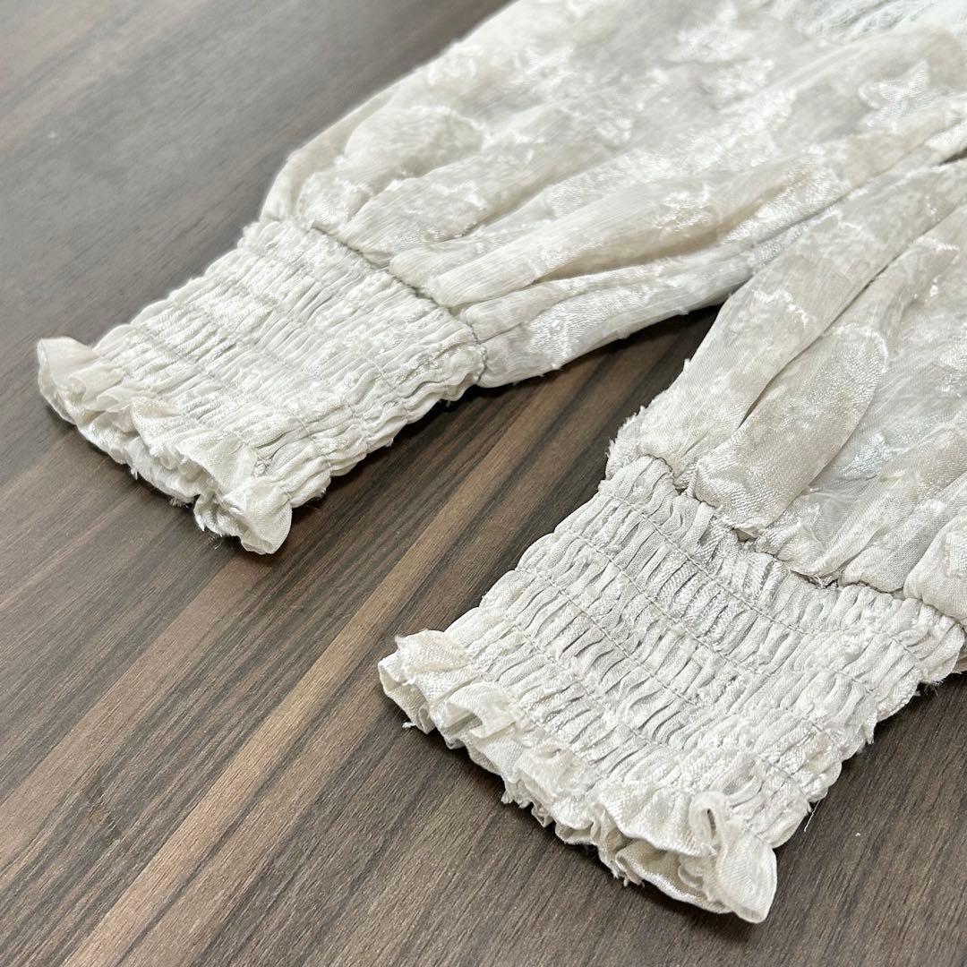 ワンピース Herlipto Winter Floral Long-sleeve Dress